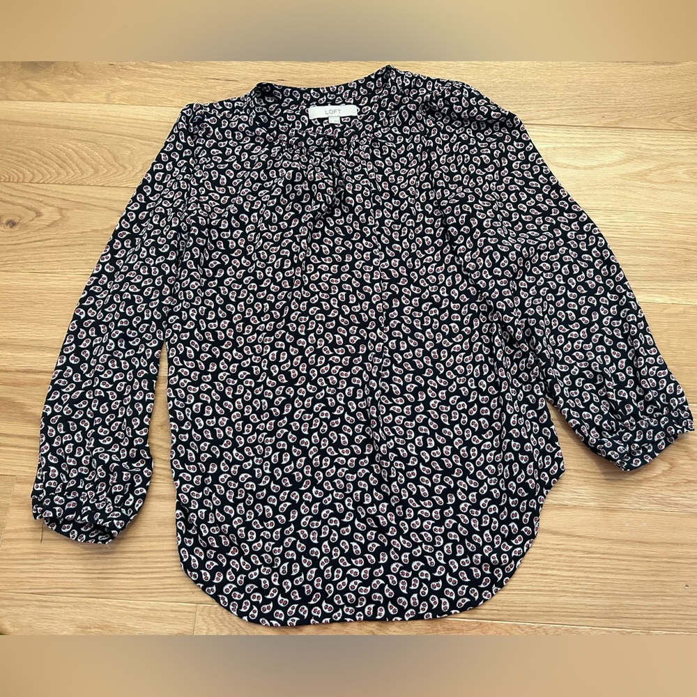 LOFT Paisley Print Blouse Medium M Top